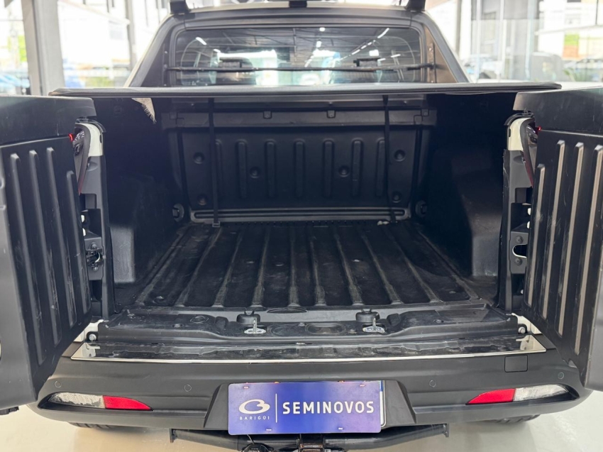 fiat toro 1.3 turbo 270 flex freedom at6 4p automatico 20223