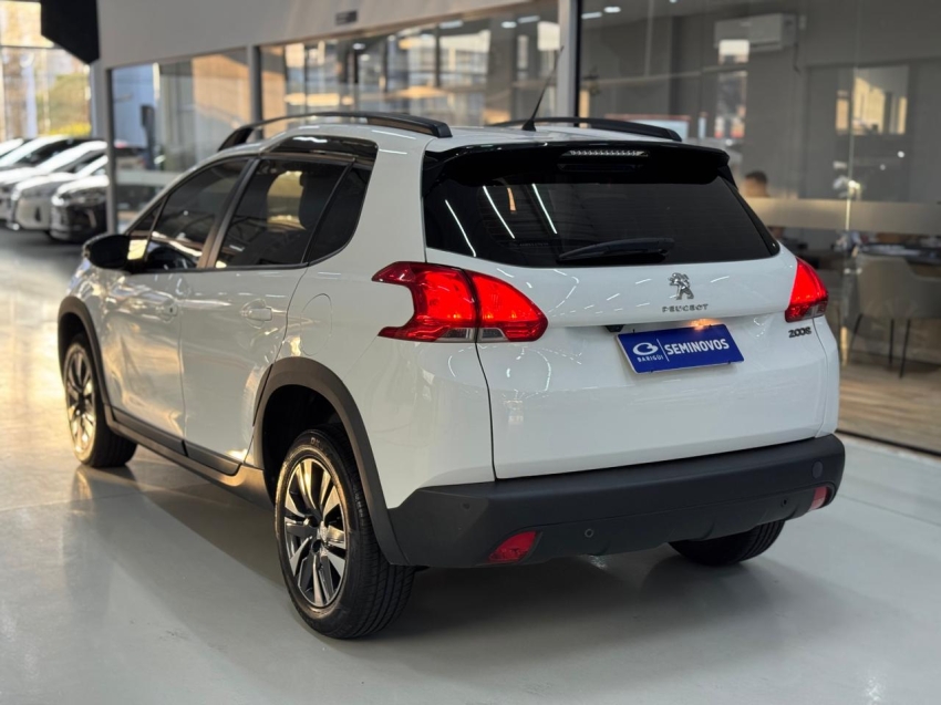peugeot 2008 1.6 16v flex griffe 4p automatico 202112