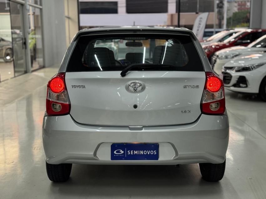 toyota etios 1.3 x 16v flex 4p automatico 201814