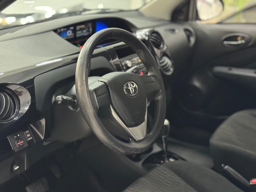 toyota etios 1.3 x 16v flex 4p automatico 20189