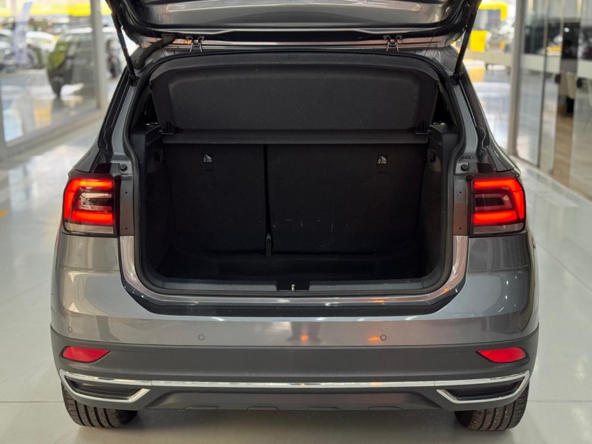 volkswagen t-cross 1.0 200 tsi total flex comfortline automatico 4p 202312