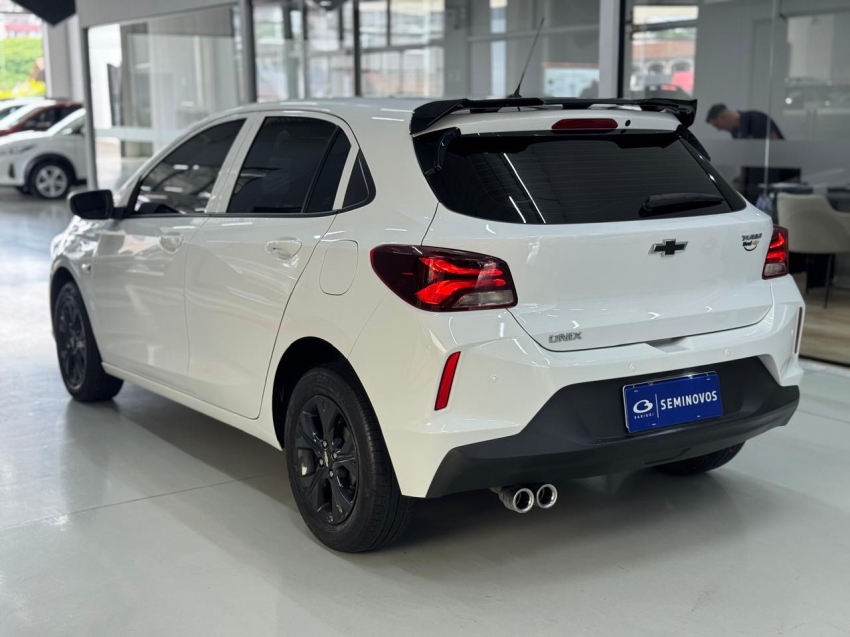 chevrolet onix 1.0 turbo flex automatico 4p 202113