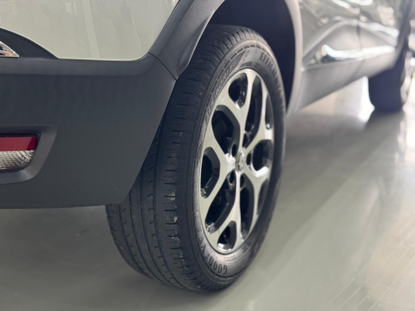 renault captur 1.6 16v sce flex intense x-tronic 4p automatico 20199