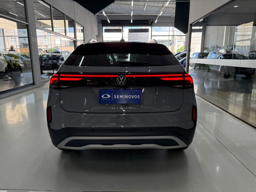 volkswagen nivus 1.0 200 tsi total flex highline automatico 4p 202518