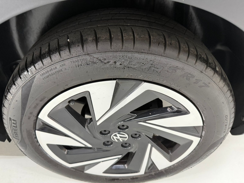 volkswagen nivus 1.0 200 tsi total flex highline automatico 4p 202517