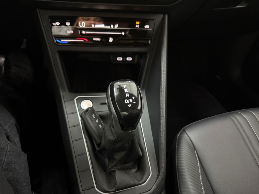 volkswagen nivus 1.0 200 tsi total flex highline automatico 4p 20255