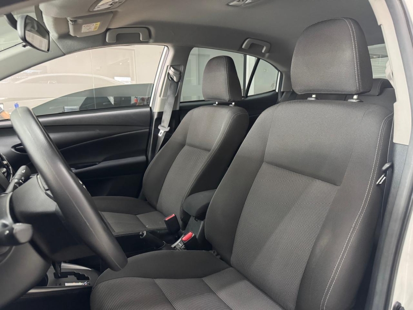 toyota yaris 1.5 16v flex sedan xl multidrive 4p automatico 202510