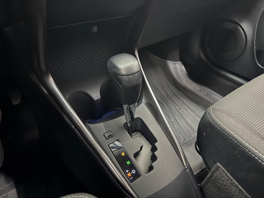 toyota yaris 1.5 16v flex sedan xl multidrive 4p automatico 20257