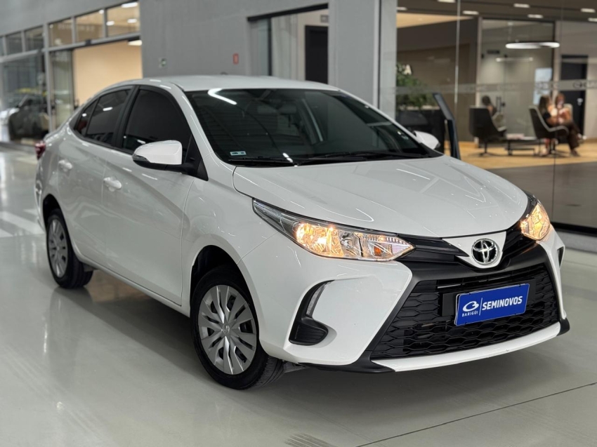 toyota yaris 1.5 16v flex sedan xl multidrive 4p automatico 20251