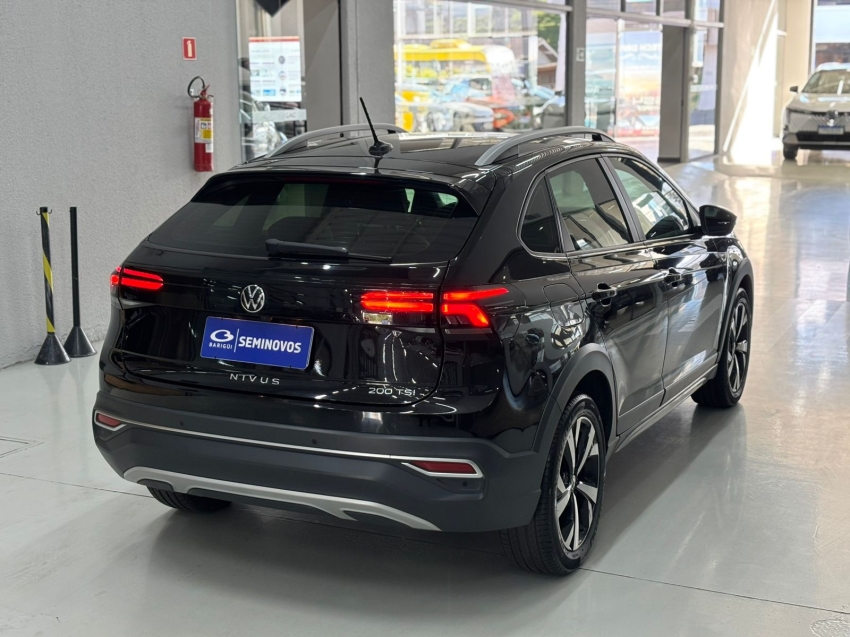 volkswagen nivus 1.0 200 tsi total flex highline automatico 4p 202320