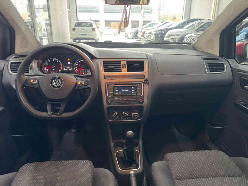 volkswagen fox 1.0 mpi trendline 12v flex 4p manual 201710