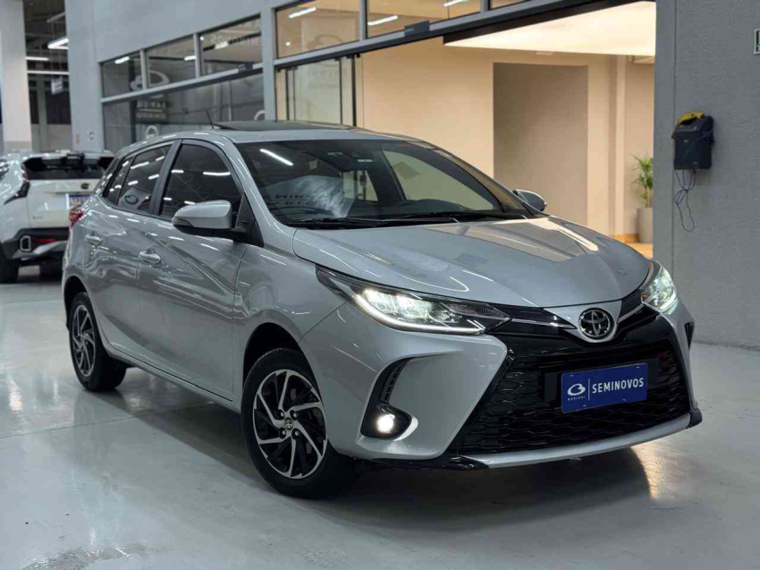 toyota yaris 1.5 16v flex xls multidrive 4p automatico 2024