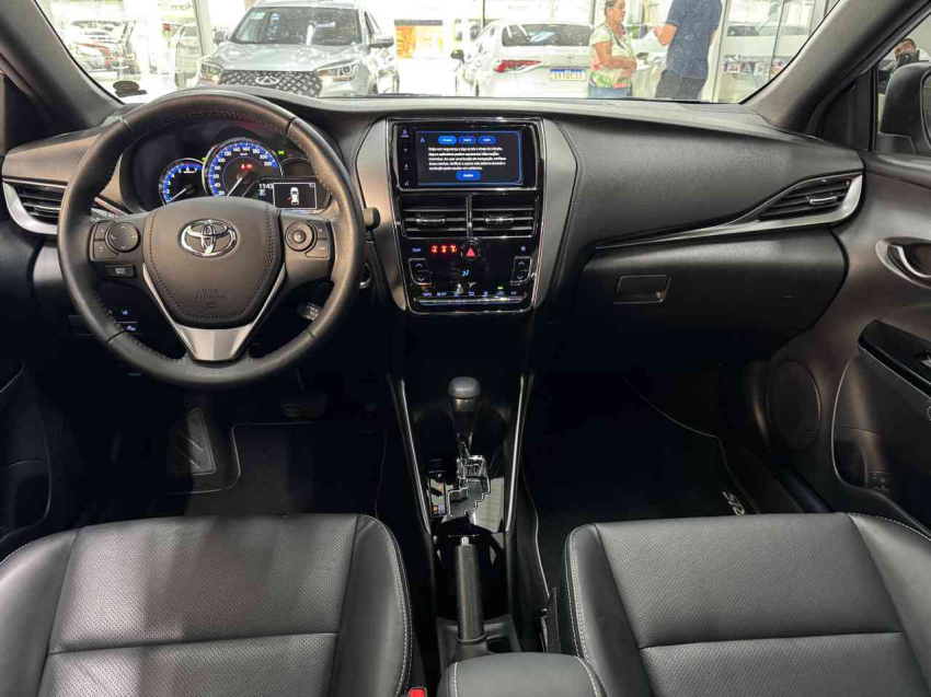 toyota yaris 1.5 16v flex xls multidrive 4p automatico 20248