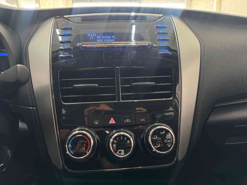 toyota yaris 1.5 16v flex sedan xl multidrive 4p automatico 201913