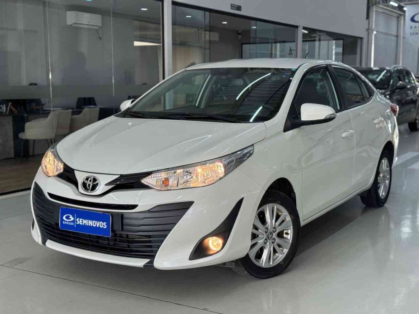 toyota yaris 1.5 16v flex sedan xl multidrive 4p automatico 20194