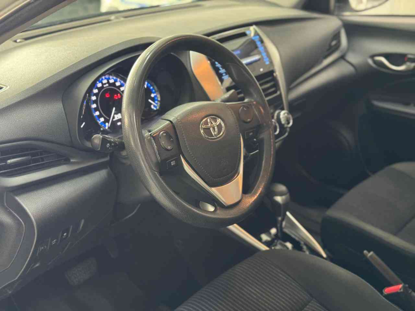 toyota yaris 1.5 16v flex sedan xl multidrive 4p automatico 20199