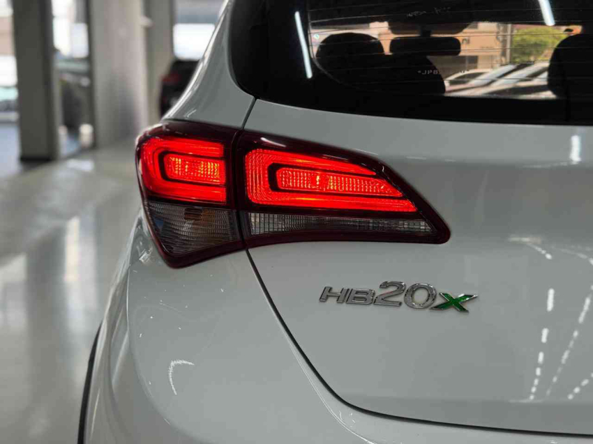 hyundai hb20x 1.6 16v style flex 4p automatico 20186