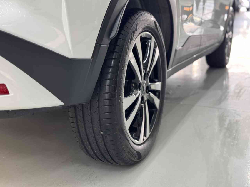 nissan kicks play 1.6 16v flexstart sense xtronic flex 4p automatico 20256