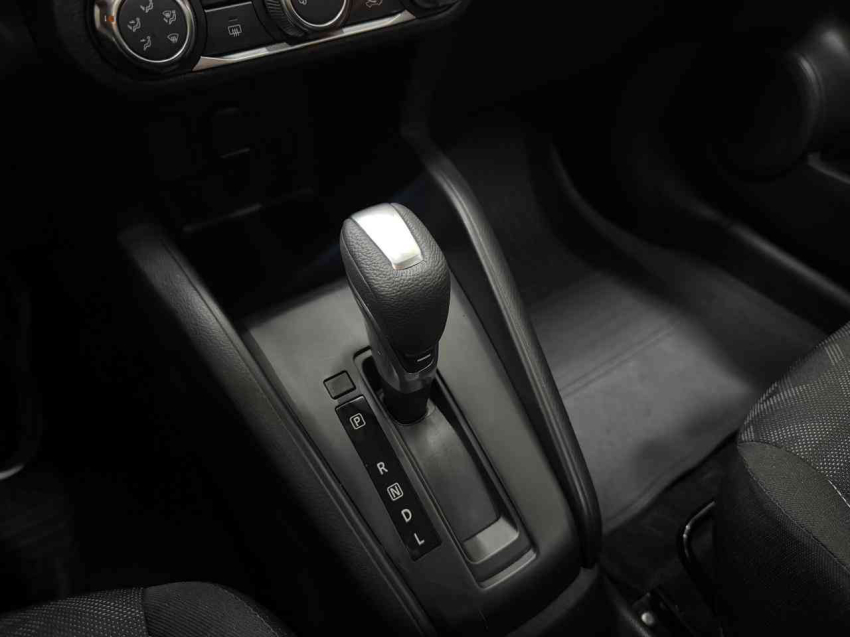 nissan kicks play 1.6 16v flexstart sense xtronic flex 4p automatico 202515