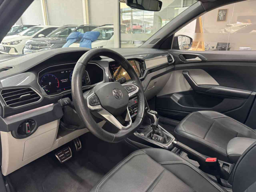 volkswagen t-cross 1.4 250 tsi total flex highline automatico 4p 202412