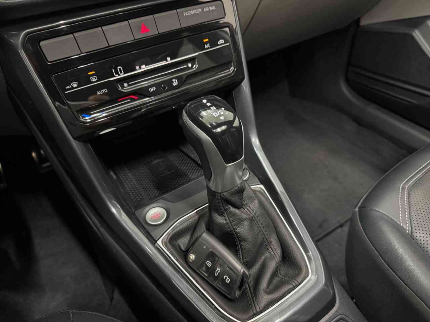 volkswagen t-cross 1.4 250 tsi total flex highline automatico 4p 202416