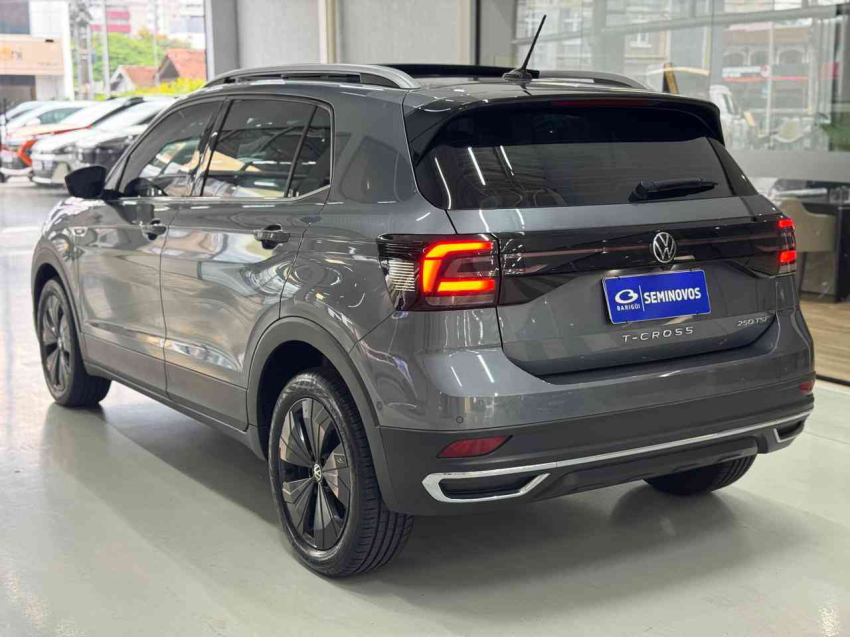 volkswagen t-cross 1.4 250 tsi total flex highline automatico 4p 20243