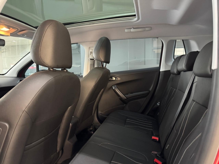 peugeot 2008 1.6 16v thp flex griffe 4p automatico 202312