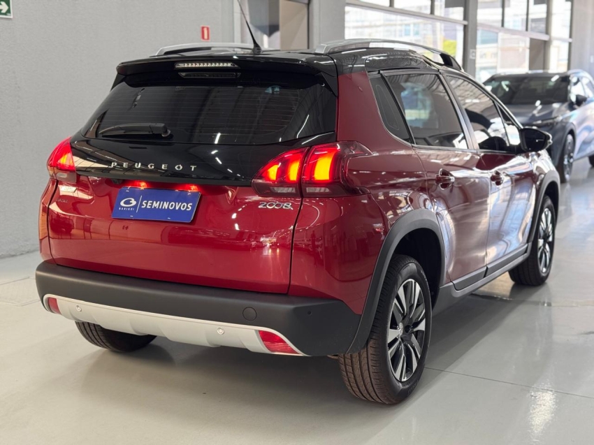 peugeot 2008 1.6 16v thp flex griffe 4p automatico 202316