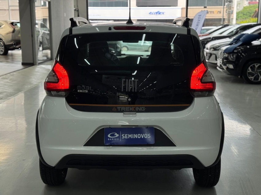 fiat mobi 1.0 firefly flex trekking manual 4p 202513