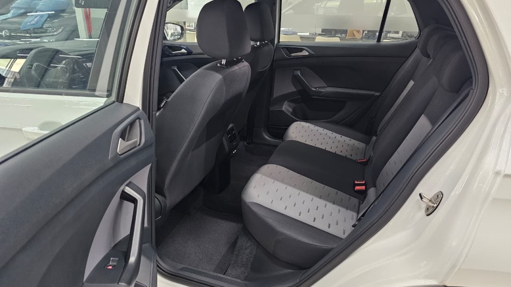 volkswagen t-cross 1.0 200 tsi total flex comfortline automatico 4p 20236