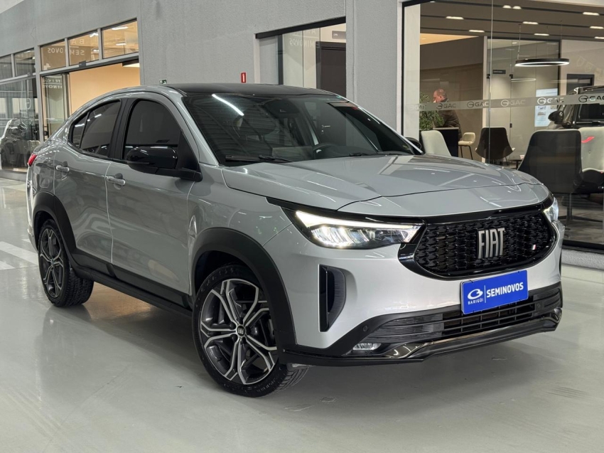 fiat fastback 1.0 turbo 200 hybrid impetus cvt flex 4p automatico 2025