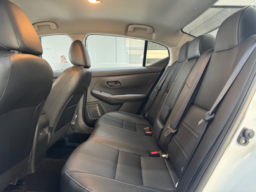 nissan sentra 2.0 16v gasolina advance xtronic 4p automatico 202610