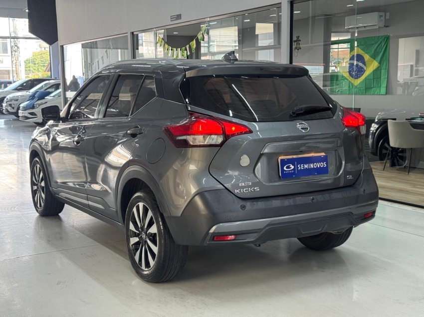 nissan kicks 1.6 16v flexstart rio 2016 4p xtronic flex automatico 201712
