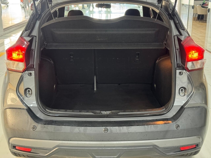 nissan kicks 1.6 16v flexstart rio 2016 4p xtronic flex automatico 201716