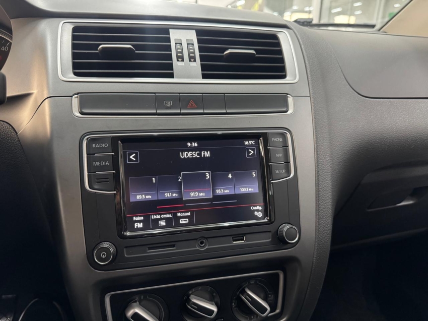 volkswagen fox 1.6 msi total flex connect 4p manual 20215