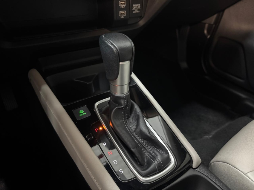 honda city 1.5 i-vtec flex hatch touring cvt 4p automatico 202310