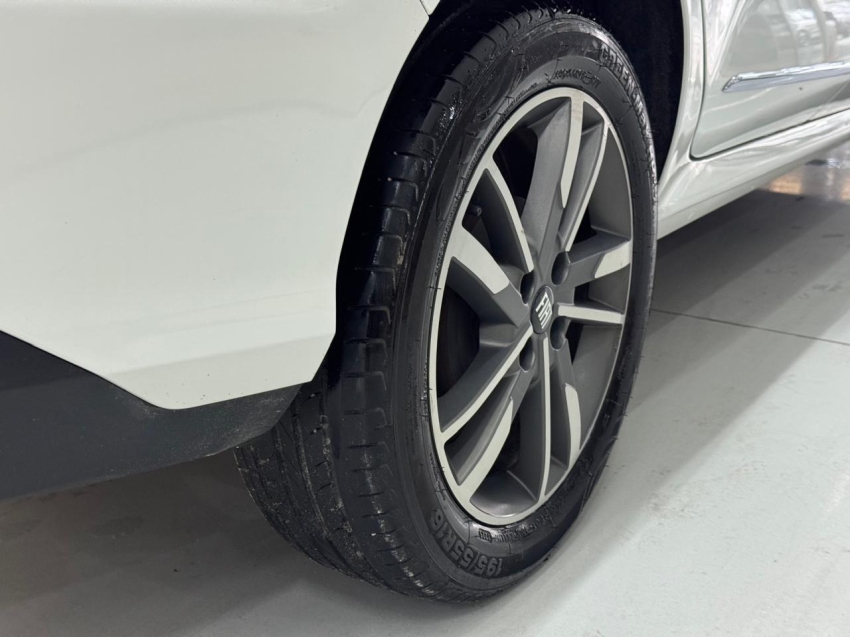 fiat cronos 1.3 firefly flex precision cvt 4p automatico 202414