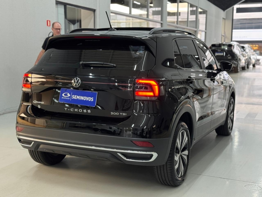 volkswagen t-cross 1.0 200 tsi total flex comfortline automatico 4p 20244