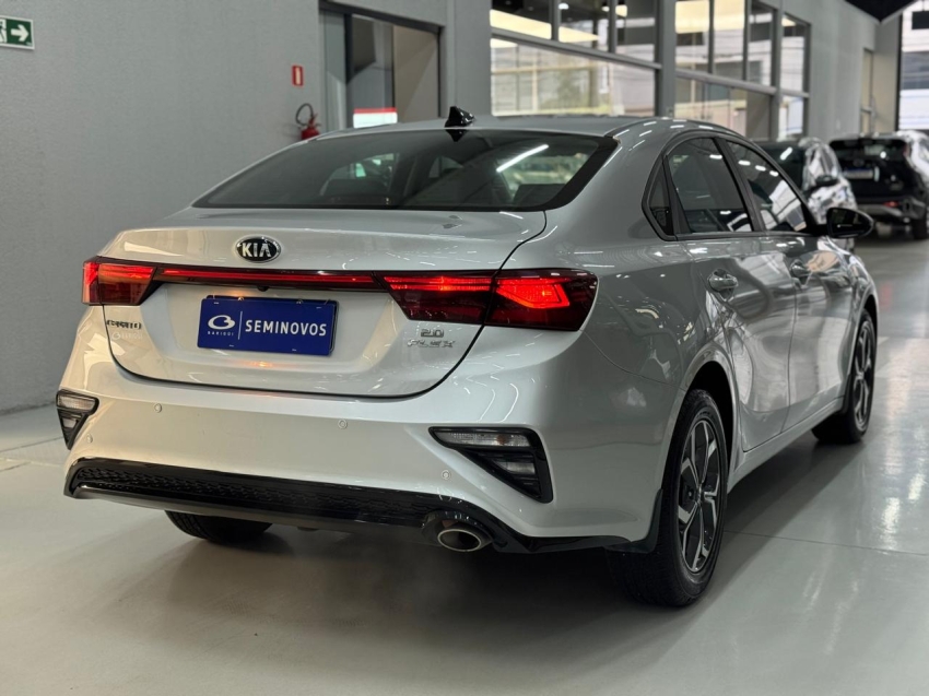 kia cerato 2.0 16v flex ex automatico 4p 20205