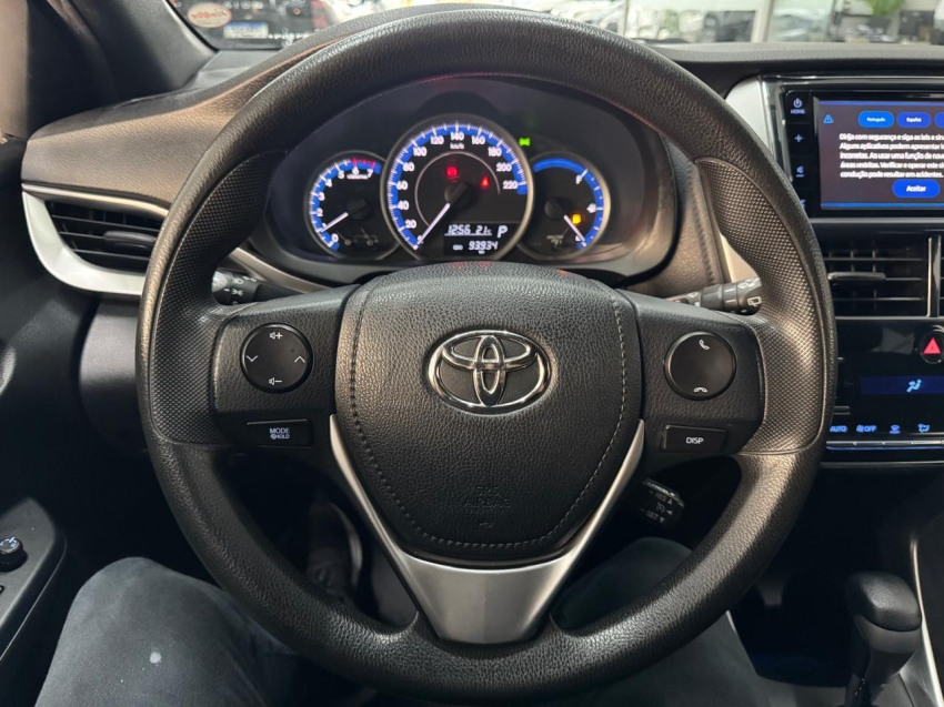 toyota yaris 1.5 16v flex xl plus connect multidrive 4p automatico 20209