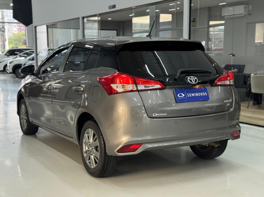 toyota yaris 1.5 16v flex xl plus connect multidrive 4p automatico 20202