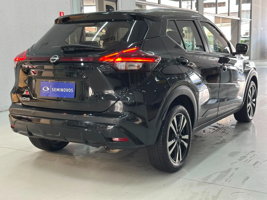 nissan kicks 1.6 16v flexstart exclusive xtronic flex 4p automatico 20233