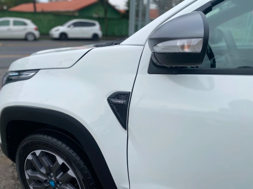 fiat strada 1.0 turbo 200 flex ultra cd cvt 4p automatico 202616