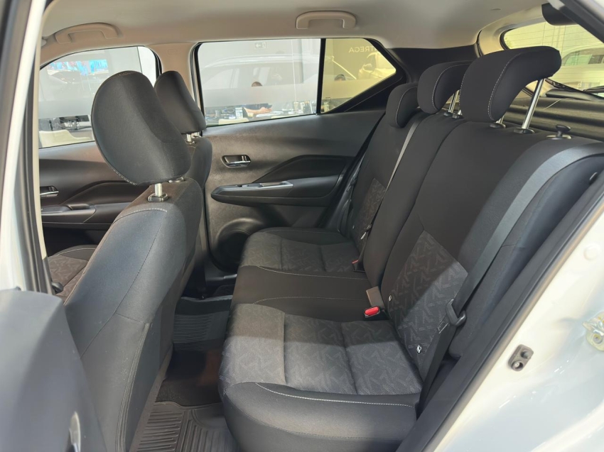 nissan kicks 1.6 16v flexstart sense xtronic flex 4p automatico 20248