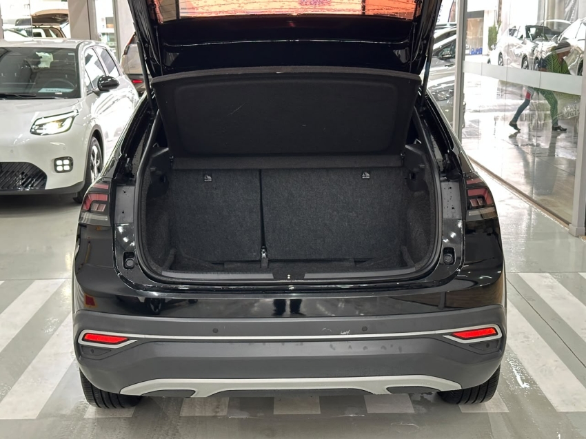 volkswagen nivus 1.0 200 tsi total flex highline automatico 4p 202416
