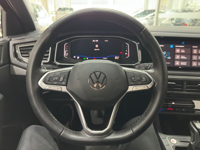 volkswagen nivus 1.0 200 tsi total flex highline automatico 4p 202412