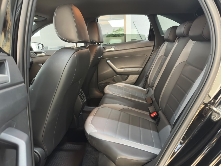 volkswagen nivus 1.0 200 tsi total flex highline automatico 4p 202411