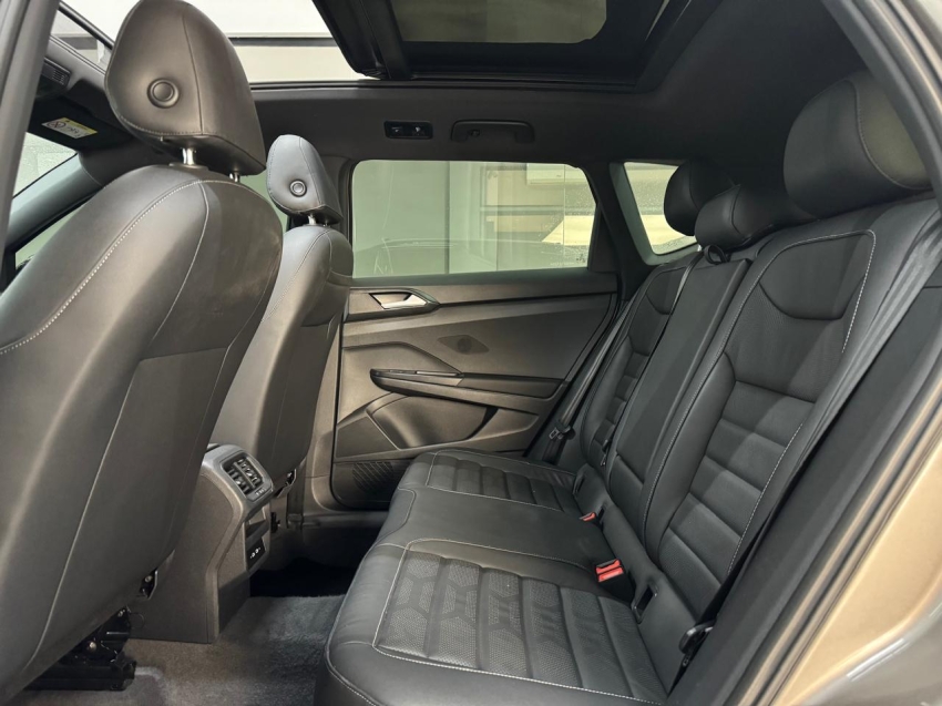 volkswagen taos 1.4 250 tsi total flex highline automatico 4p 202312