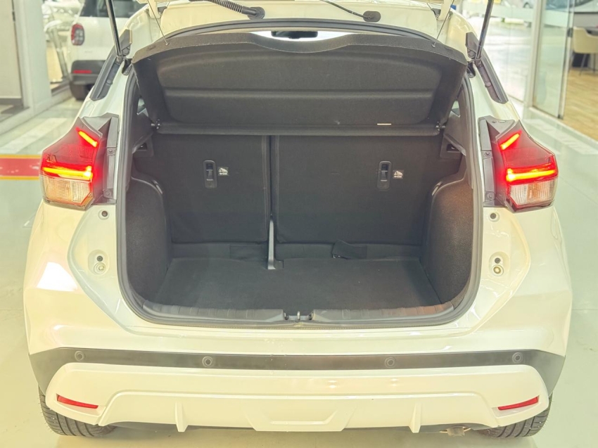 nissan kicks play 1.6 16v flexstart advance plus xtronic flex 4p automatico 202516