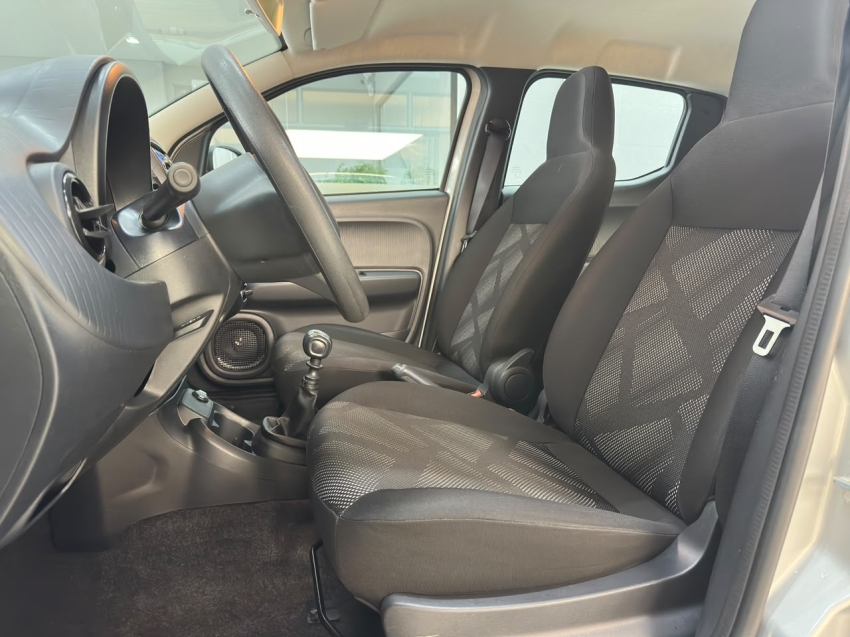 fiat mobi 1.0 evo flex like. manual 4p 20258